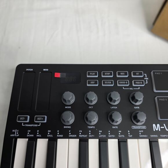 M-VAVE 25 Key USB MIDI Keyboard Controller W 8 Backlit Drum Pads Wireless - Picture 4 of 16